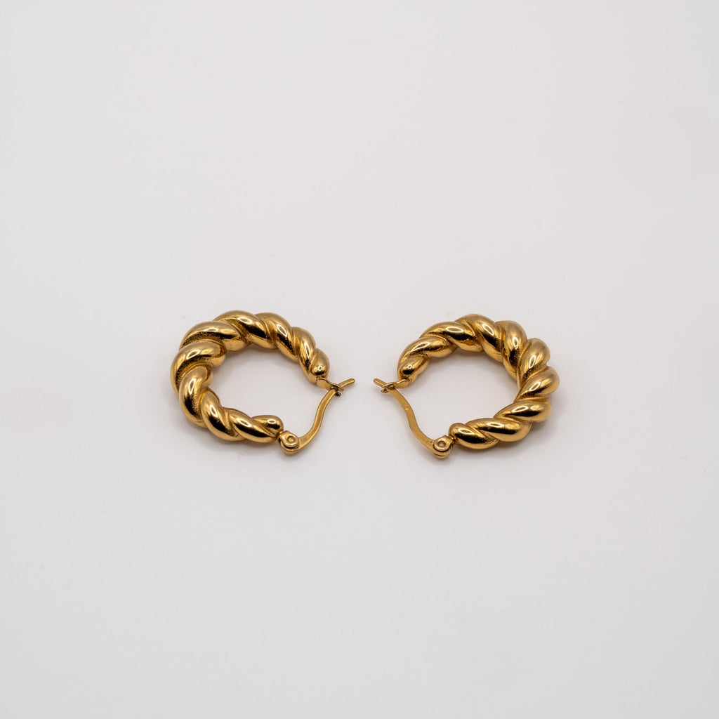 The Basics - Hoop With A Twist - Goud