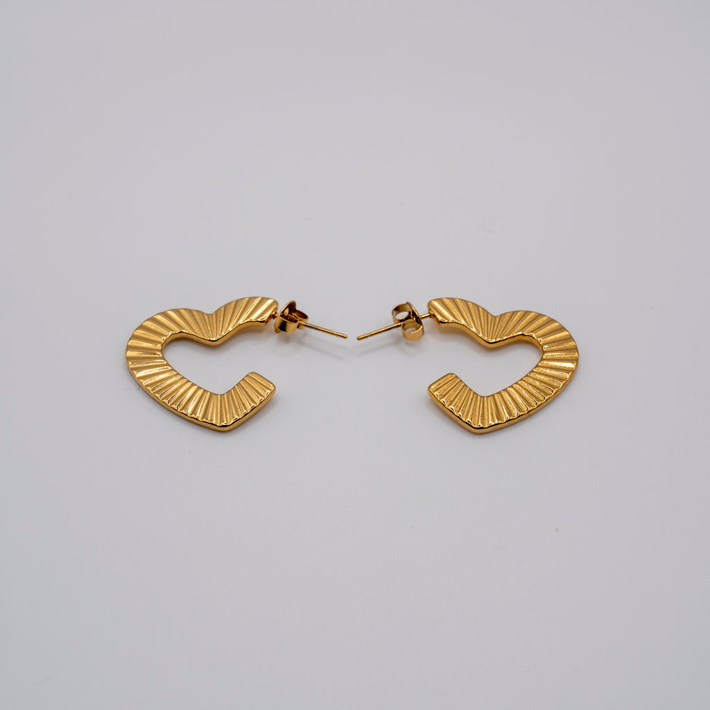 The Heart Collection - With Open Heart Oorbellen - Goud